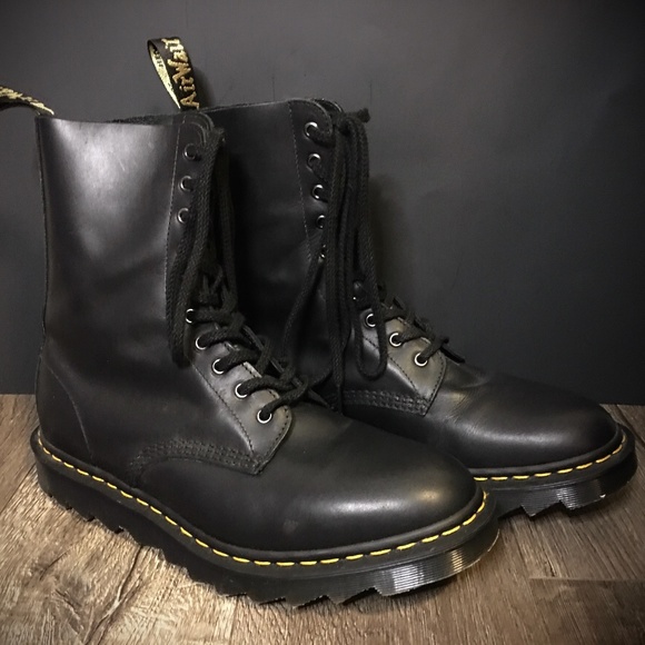 Doc Marten Men’s Boots main image 4